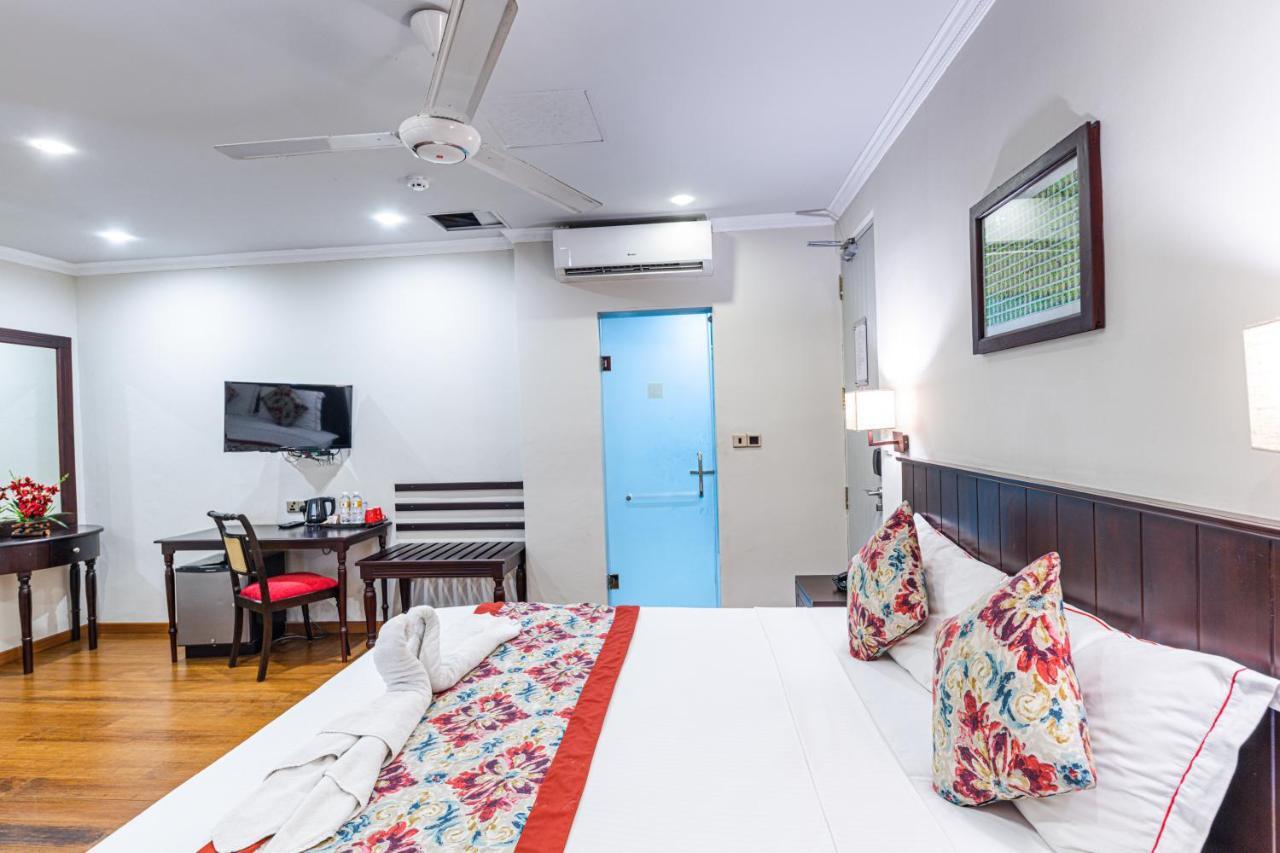 Hotel Earl'S Red Colombo Extérieur photo